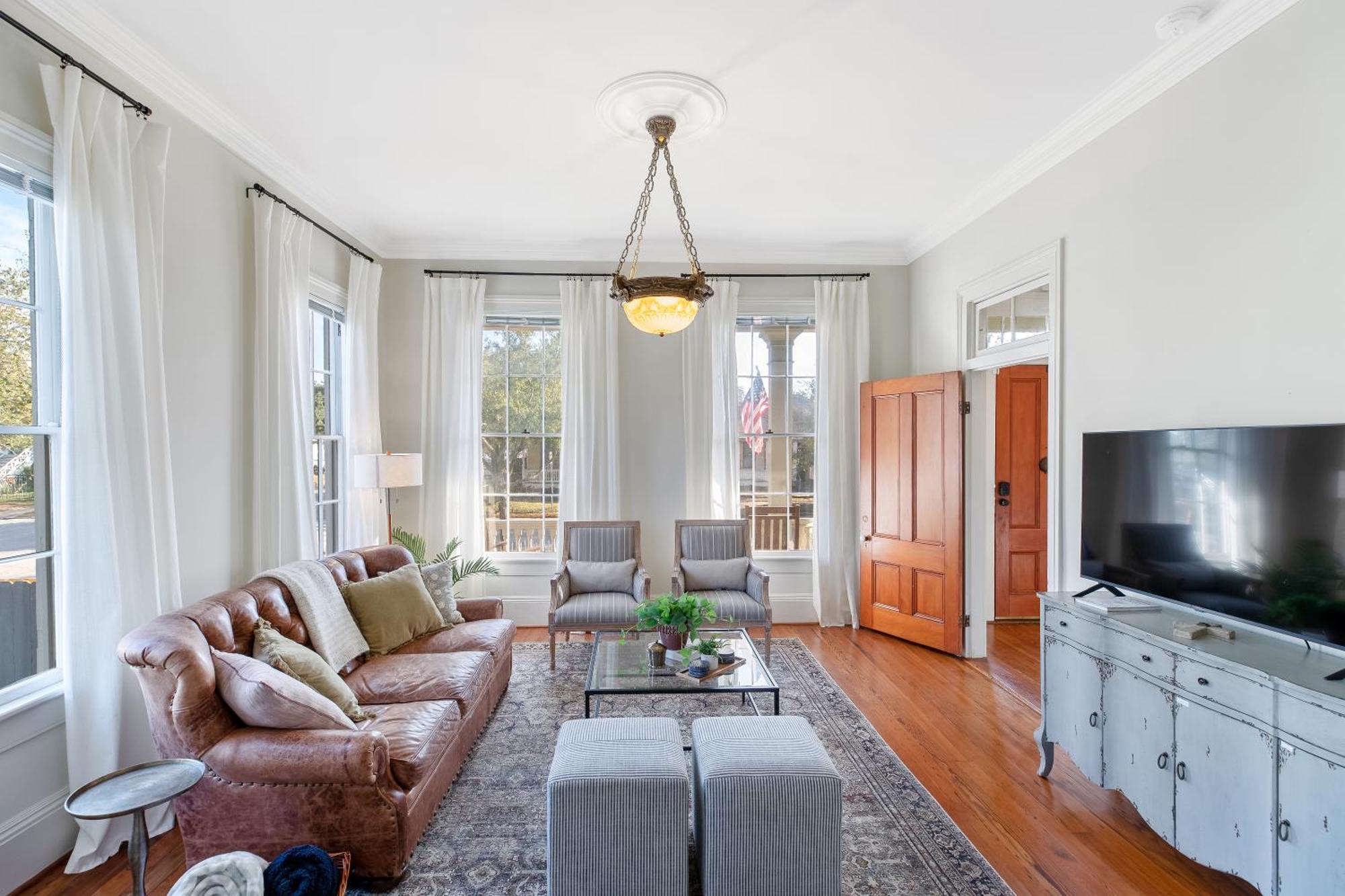 Historic 1871 Coastal Breeze With Heated Pool - Restoring Galveston Villa Exteriör bild